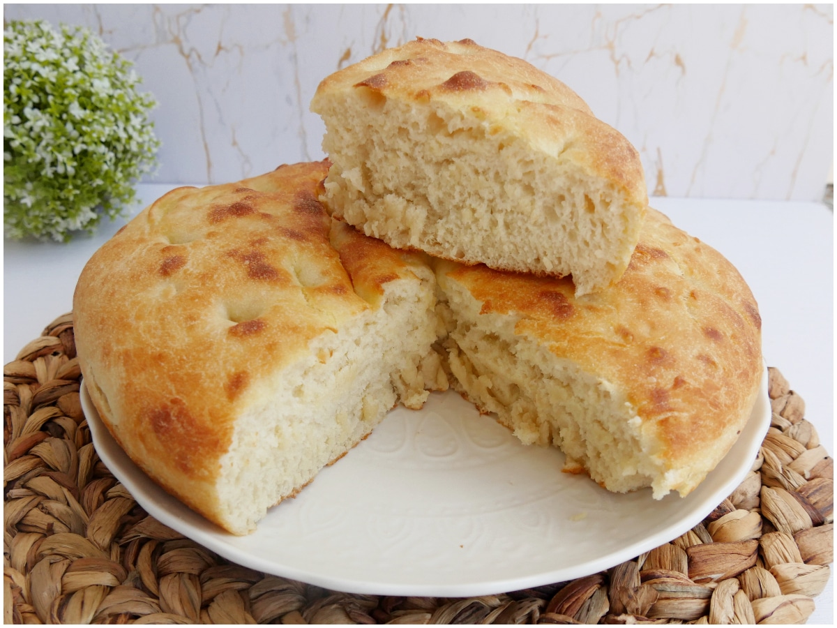 Focaccia con fiocchi di patate