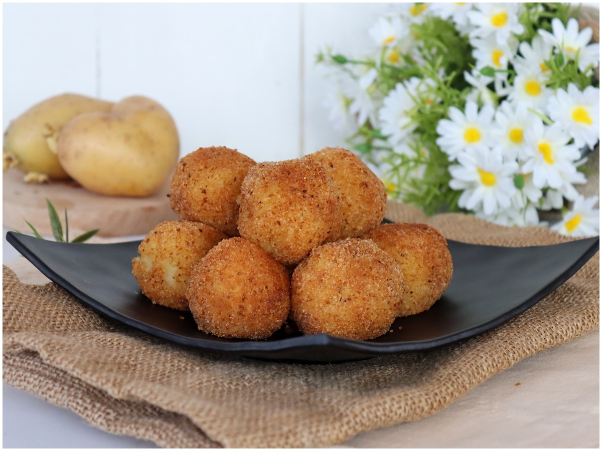 Polpette patate e salsiccia