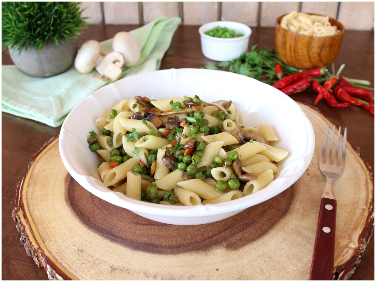 Pasta funghi e piselli