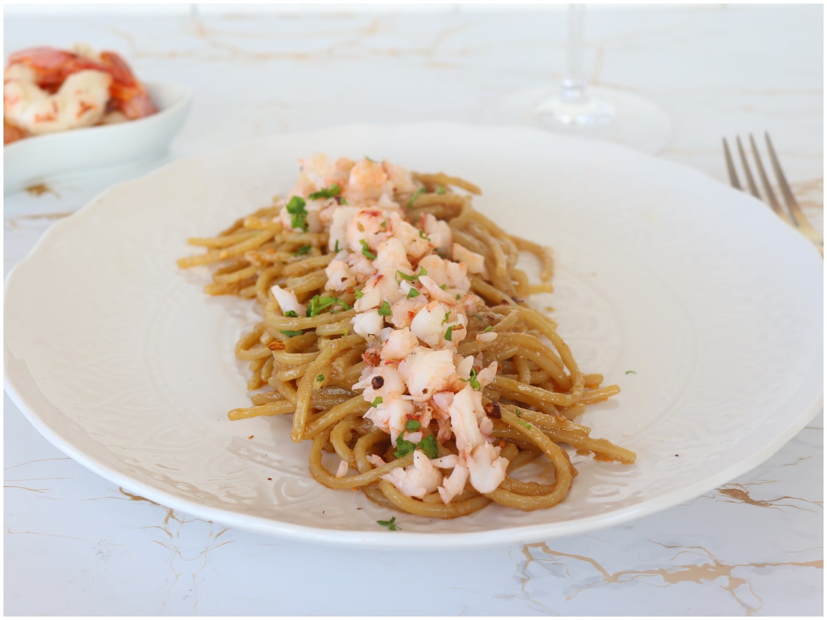 Pasta aglio olio e gamberi
