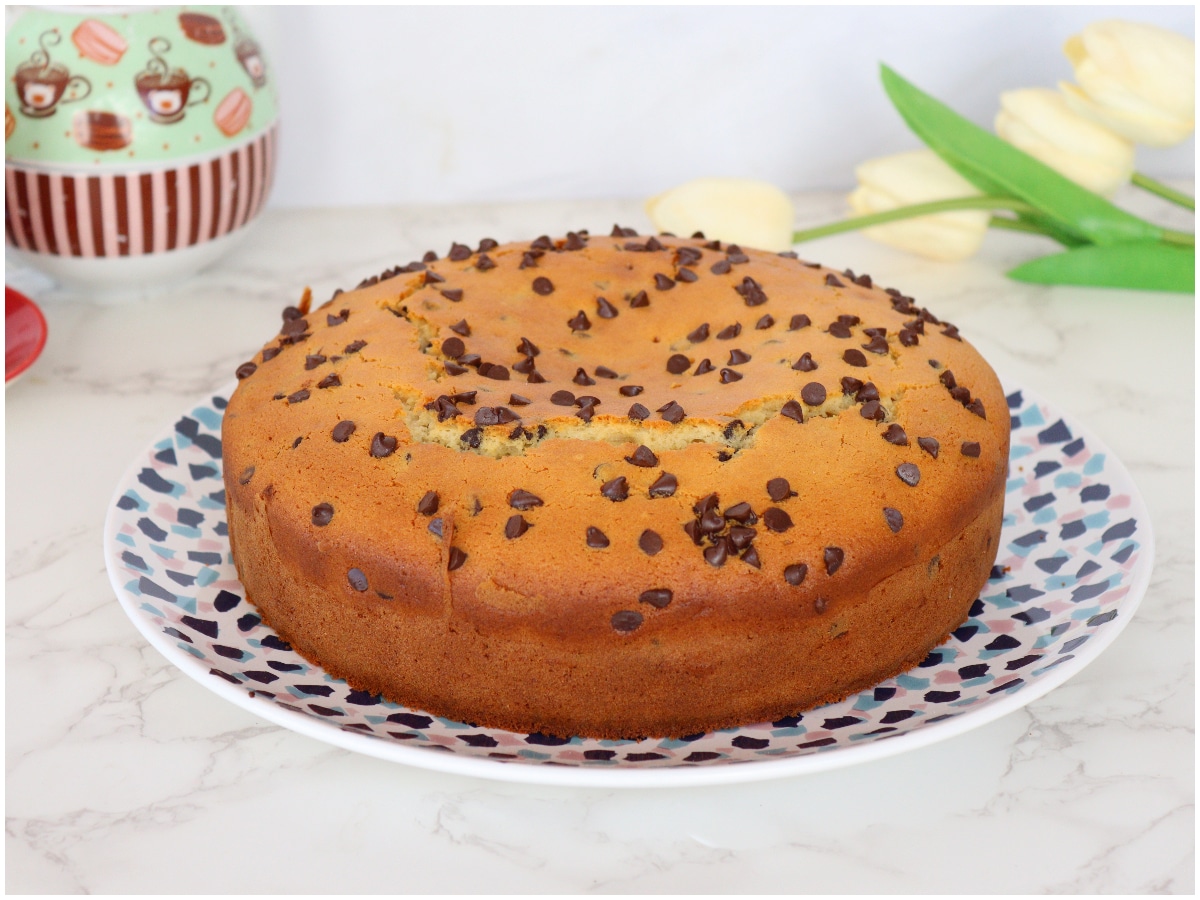 Torta con gocce di cioccolato