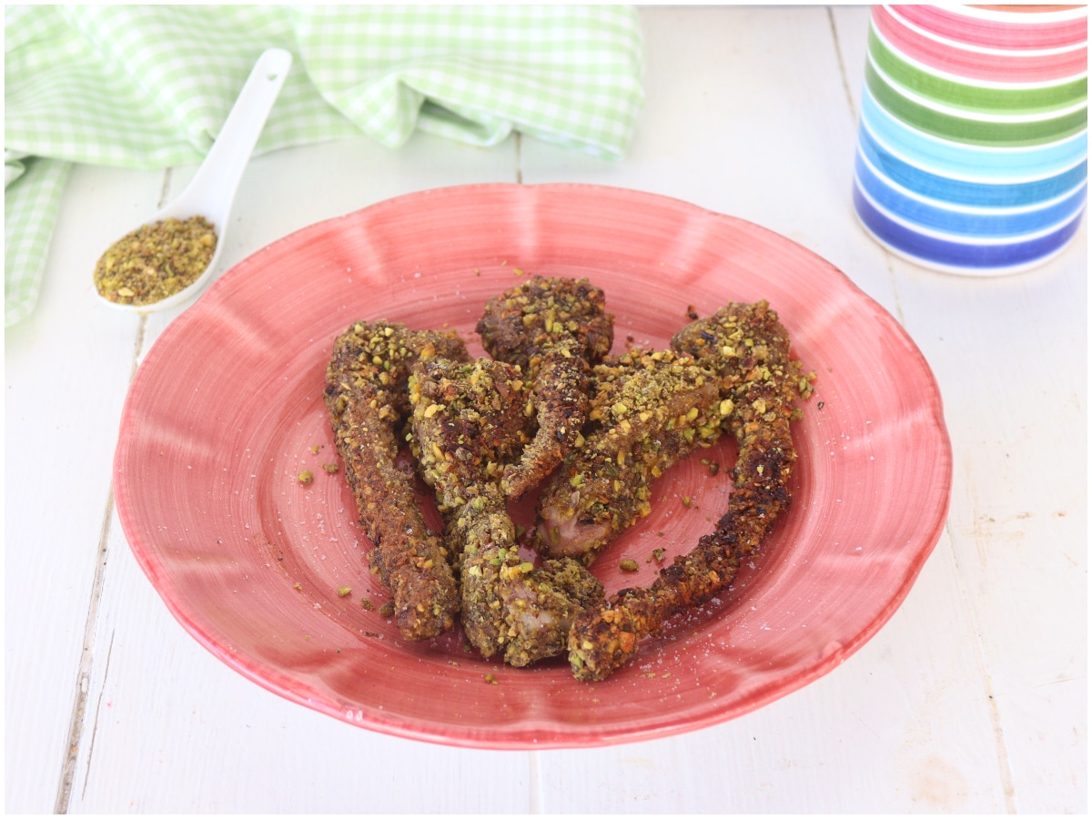 Costolette d'agnello in crosta di pistacchio
