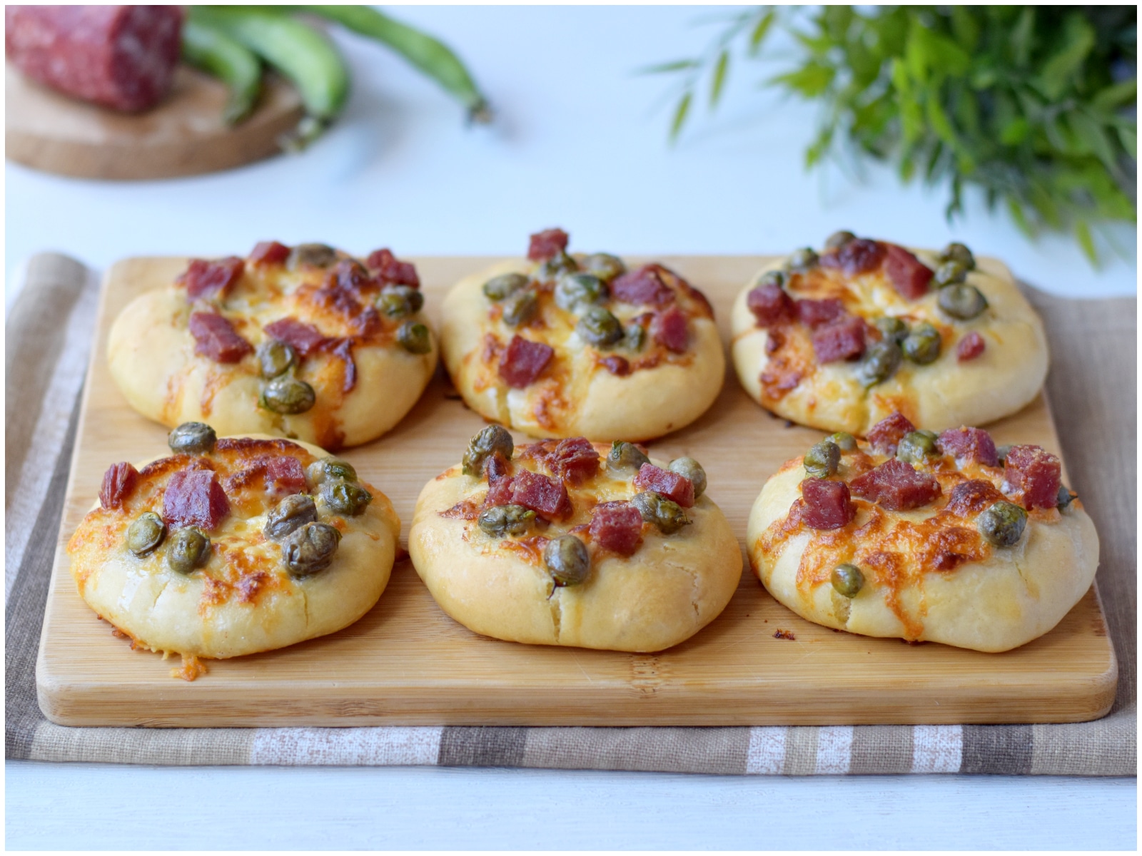 Focaccine fave e crescenza