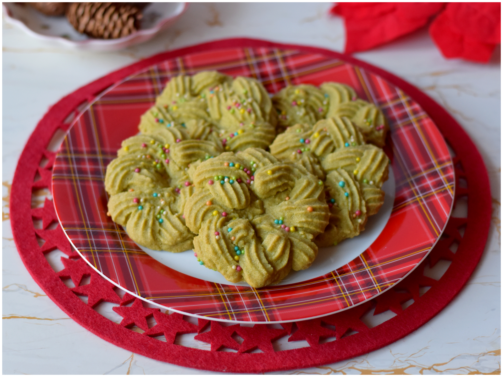 Biscotti ghirlanda matcha