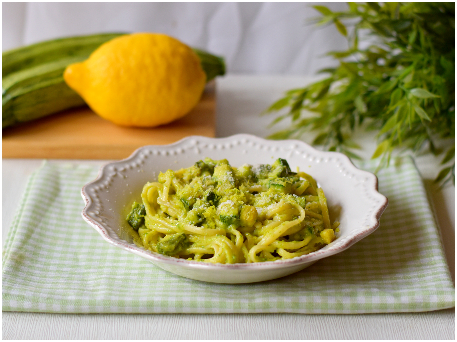 Pasta zucchine e limone